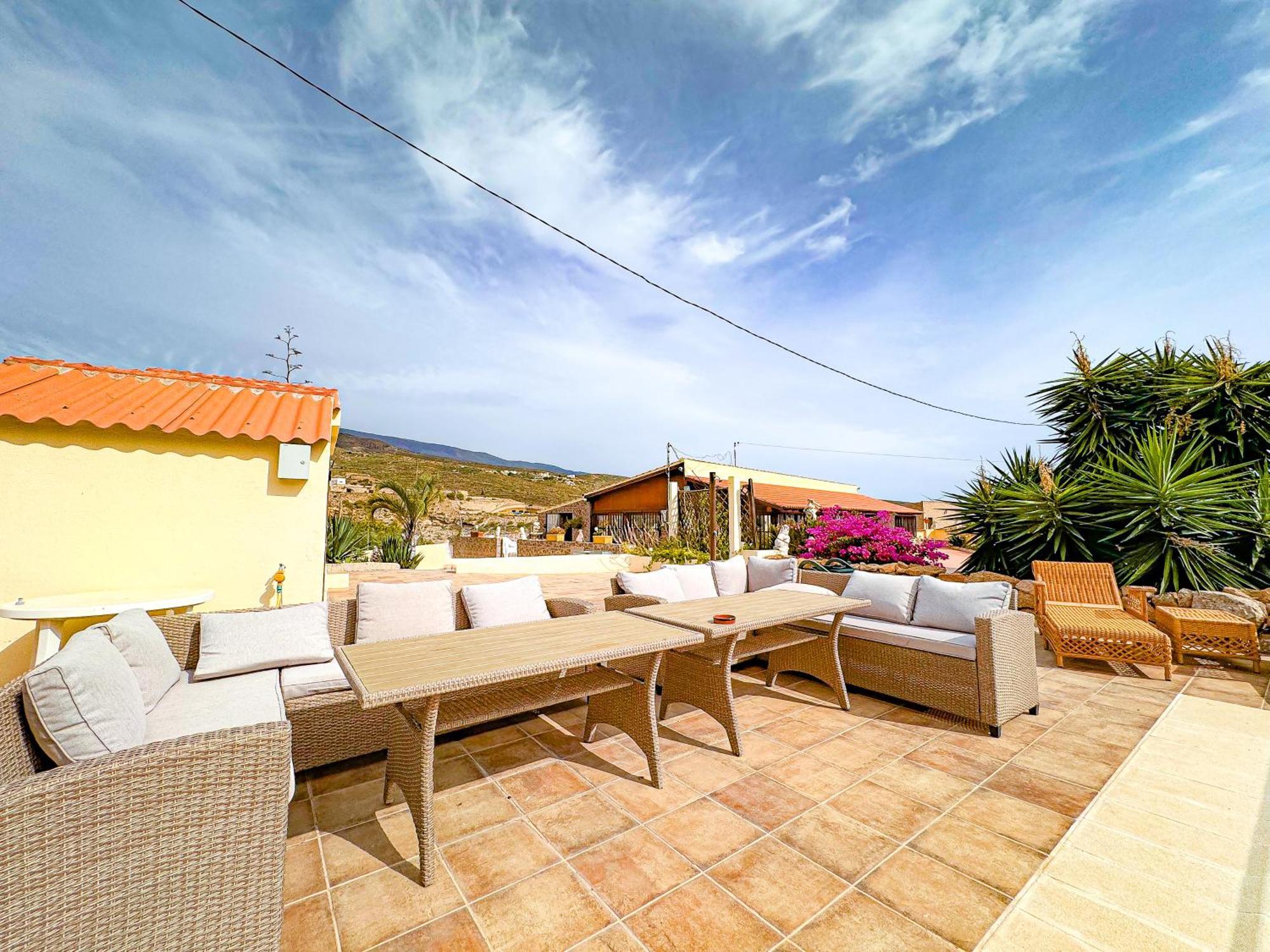 Exquisite Rural House With Garden, Pool And Sea Views Villa Arico Viejo Exterior photo